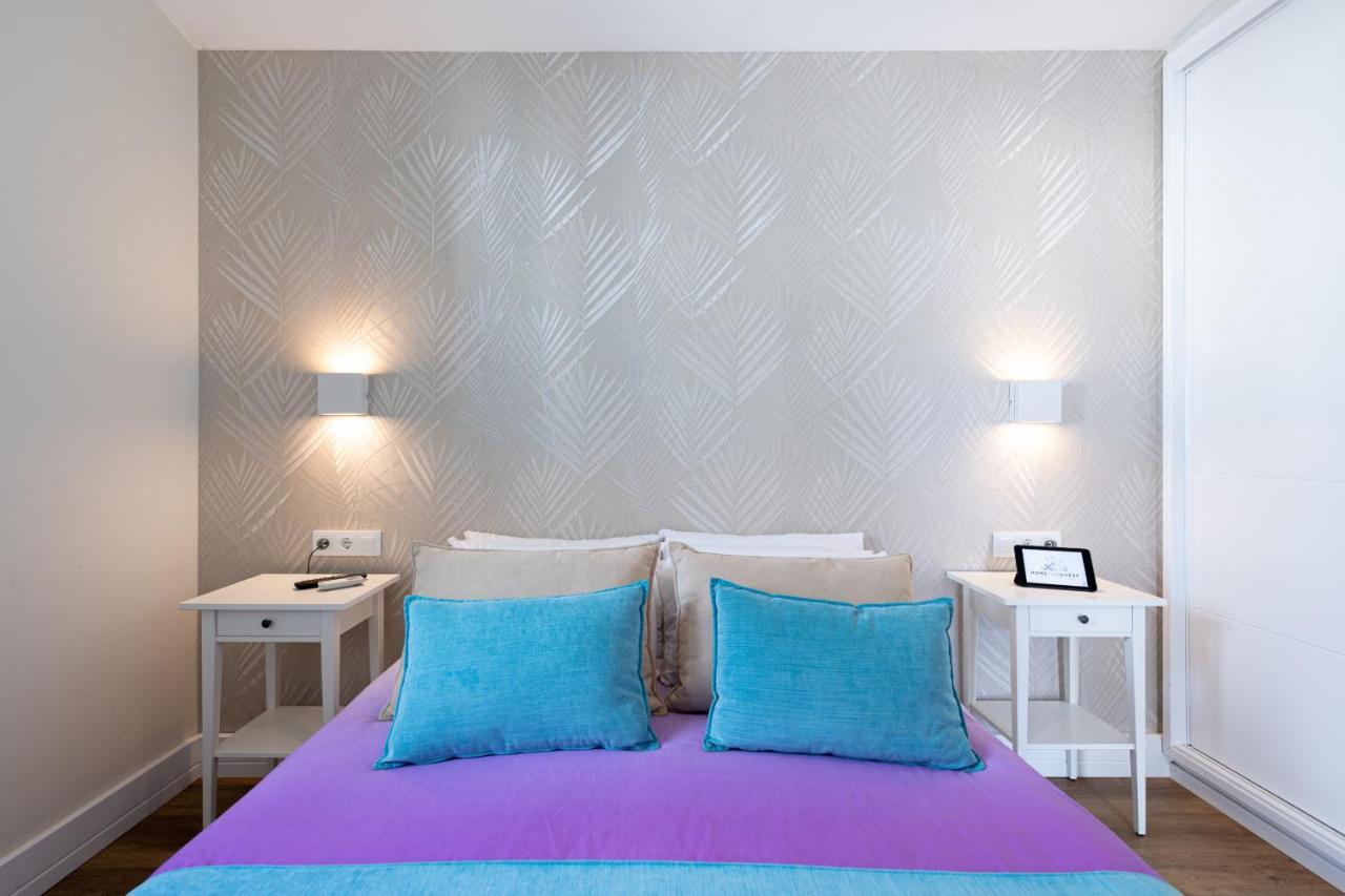 Homeforguest Modern And New Beachfront Apartment La Oliva Esterno foto